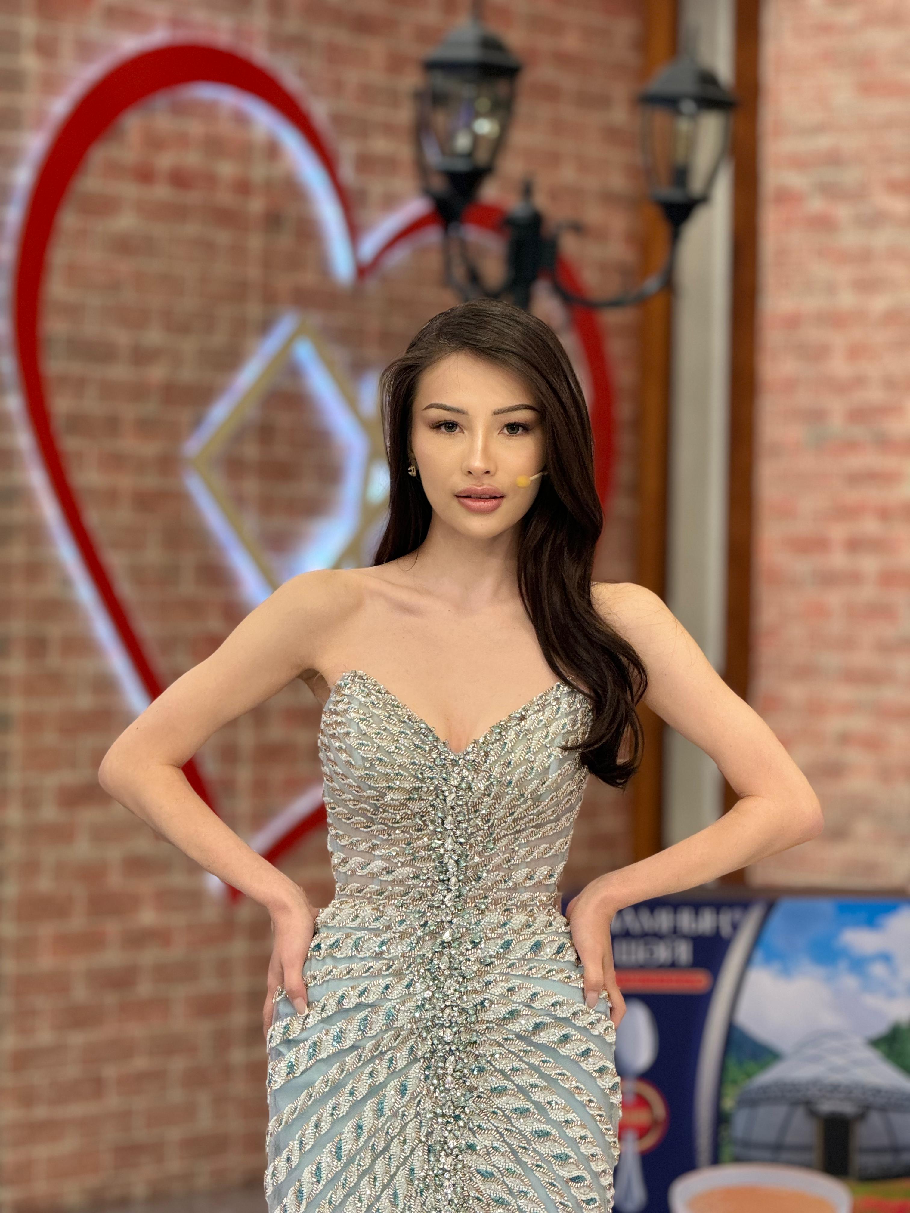  Карина Мейер 